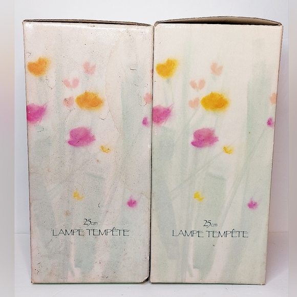 Set of 2 Etched Vintage‎ Hurricane Lamps with boxes and certificate - Picture 2 of 10